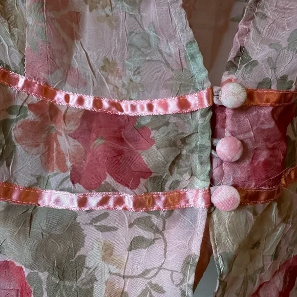 Vintage 90s Sheer Feminine Floral Crinkle Gauze Blouse Fairy Spring Summer - Picture 3 of 4